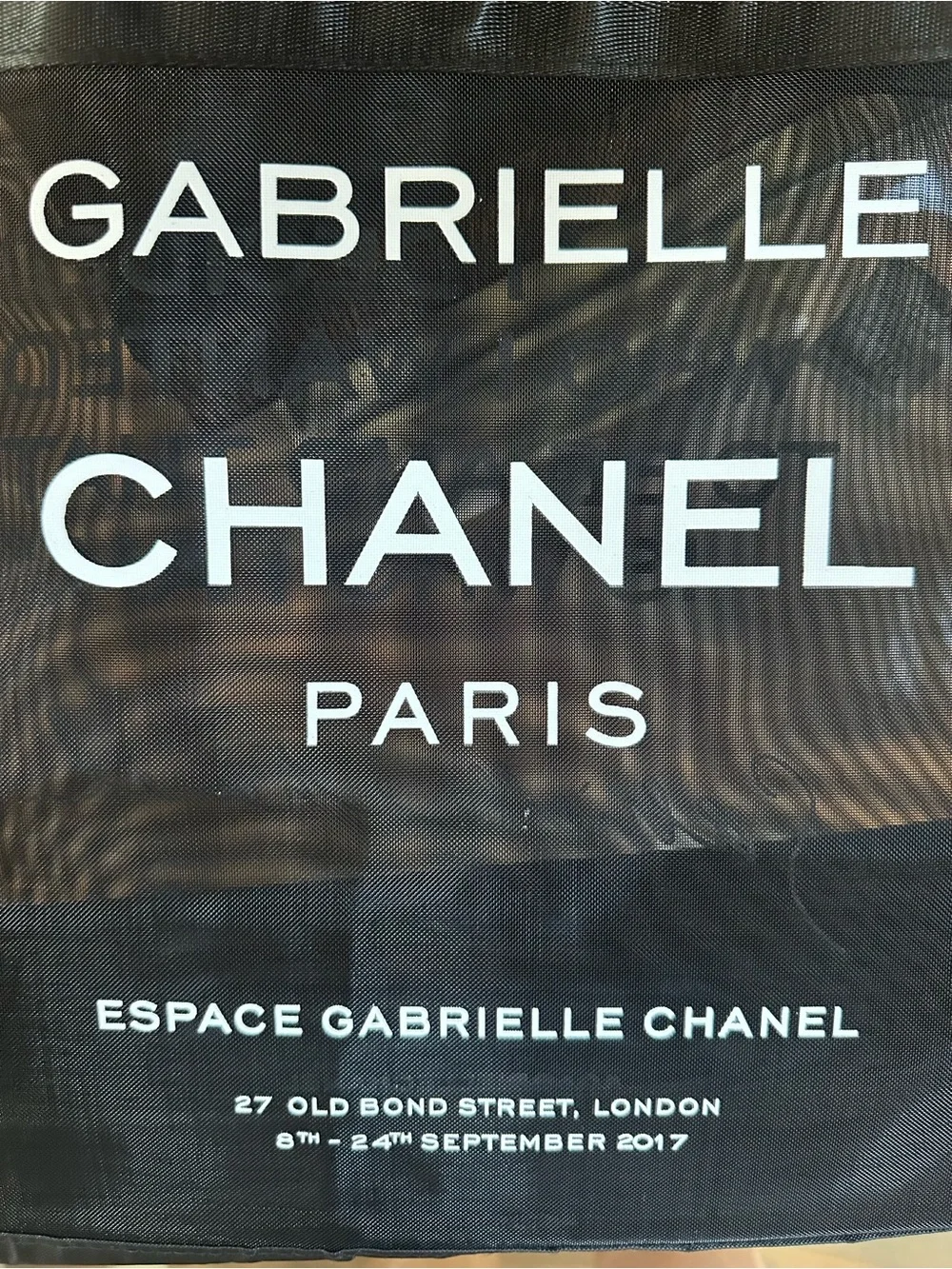 New Authentic CHANEL PARIS FASHION WEEK VIP 2017 Mesh GABRIELLE ESPACE Tote bag - Picture 7 of 7